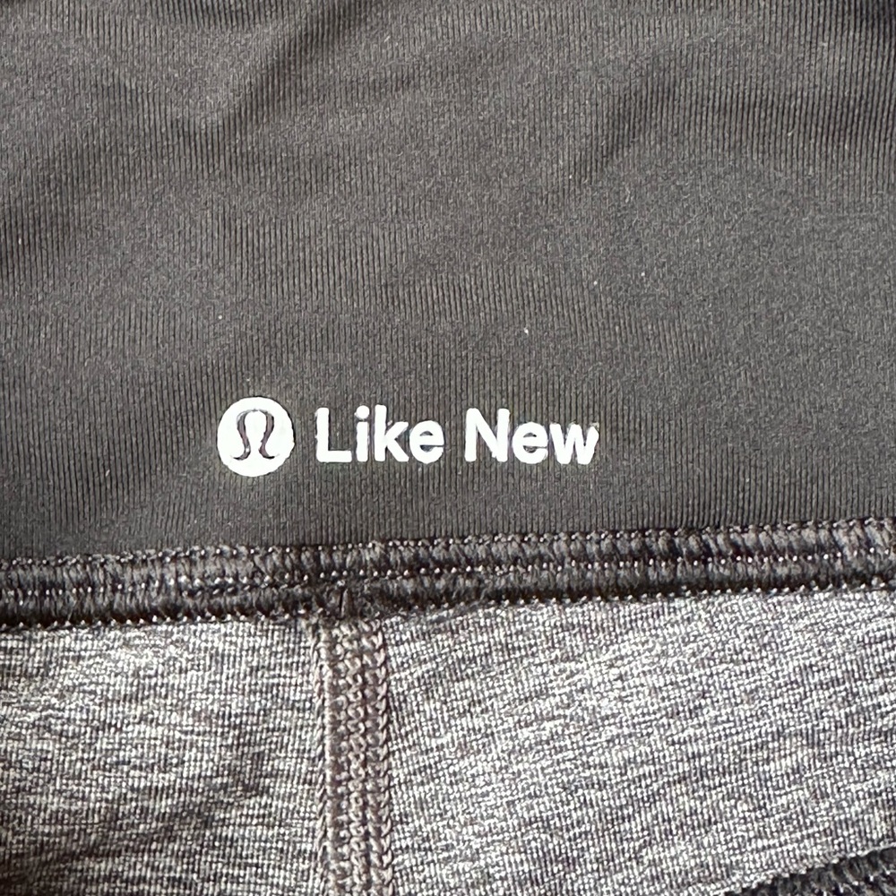 Lululemon Pace Rival Crop Size 2 - Picture 2 of 9